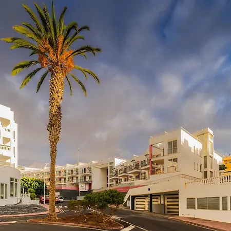 Poseidon Arena * Puerto de Santiago (Tenerife)